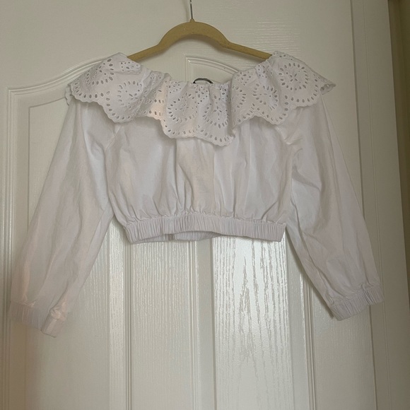 Zara crop top with puff sleeves , size S - Picture 2 of 3